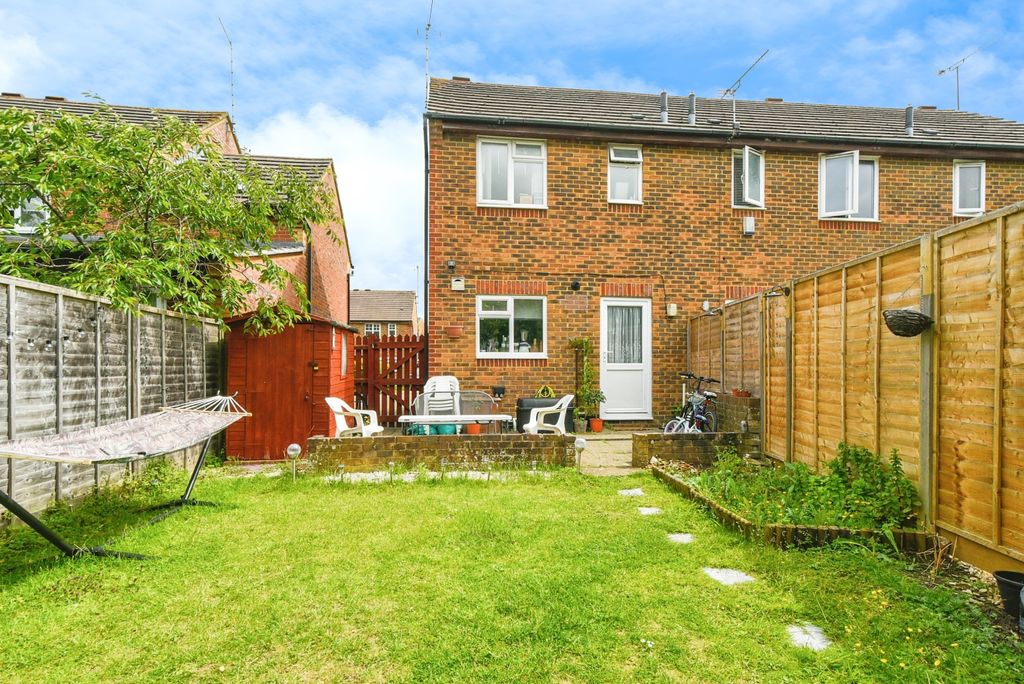 Property photo 2 of 11