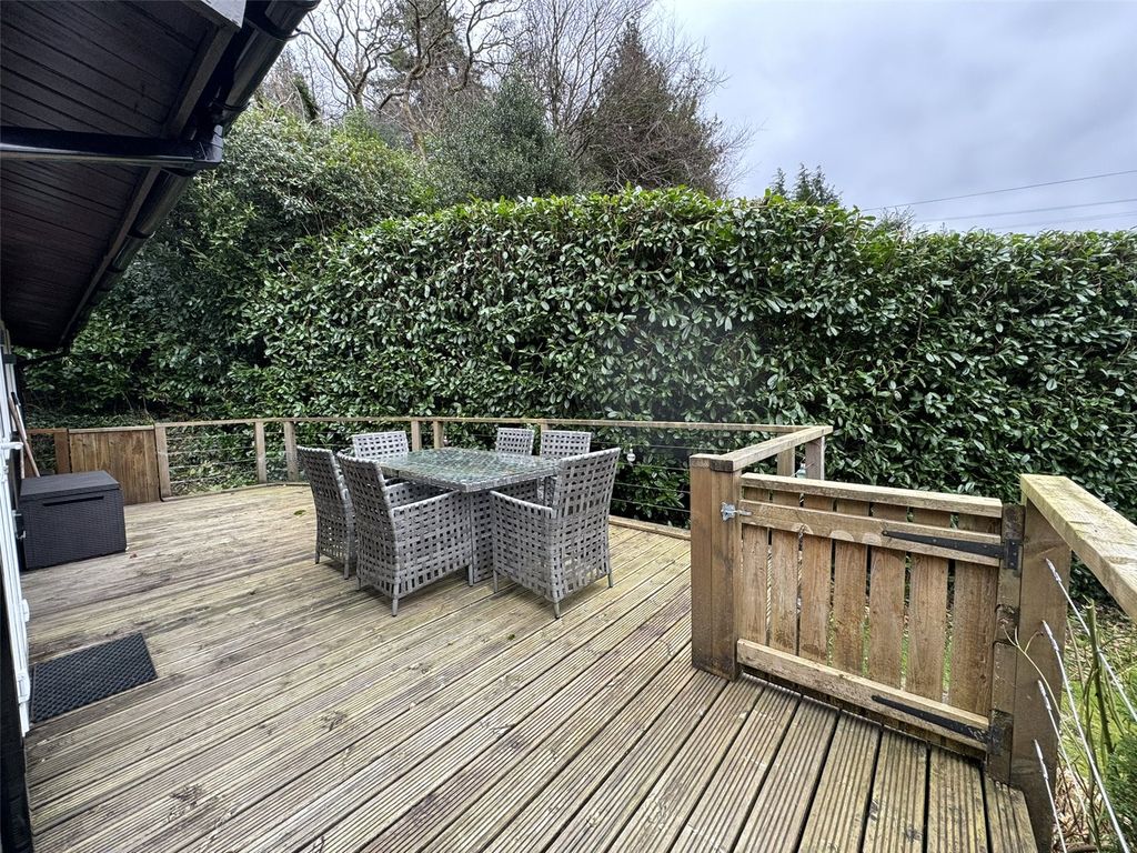 Property photo 2 of 16 Picture No. 02