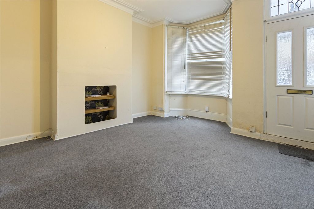 Property photo 2 of 14 Picture No. 08