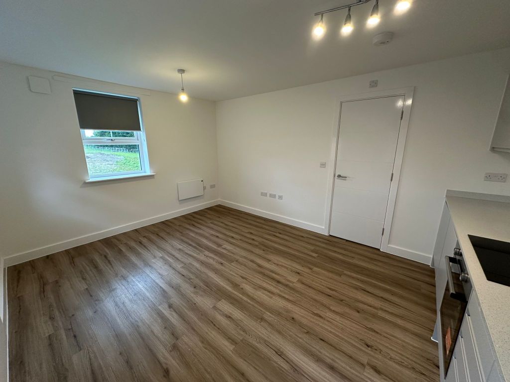 Property photo 2 of 11 Image