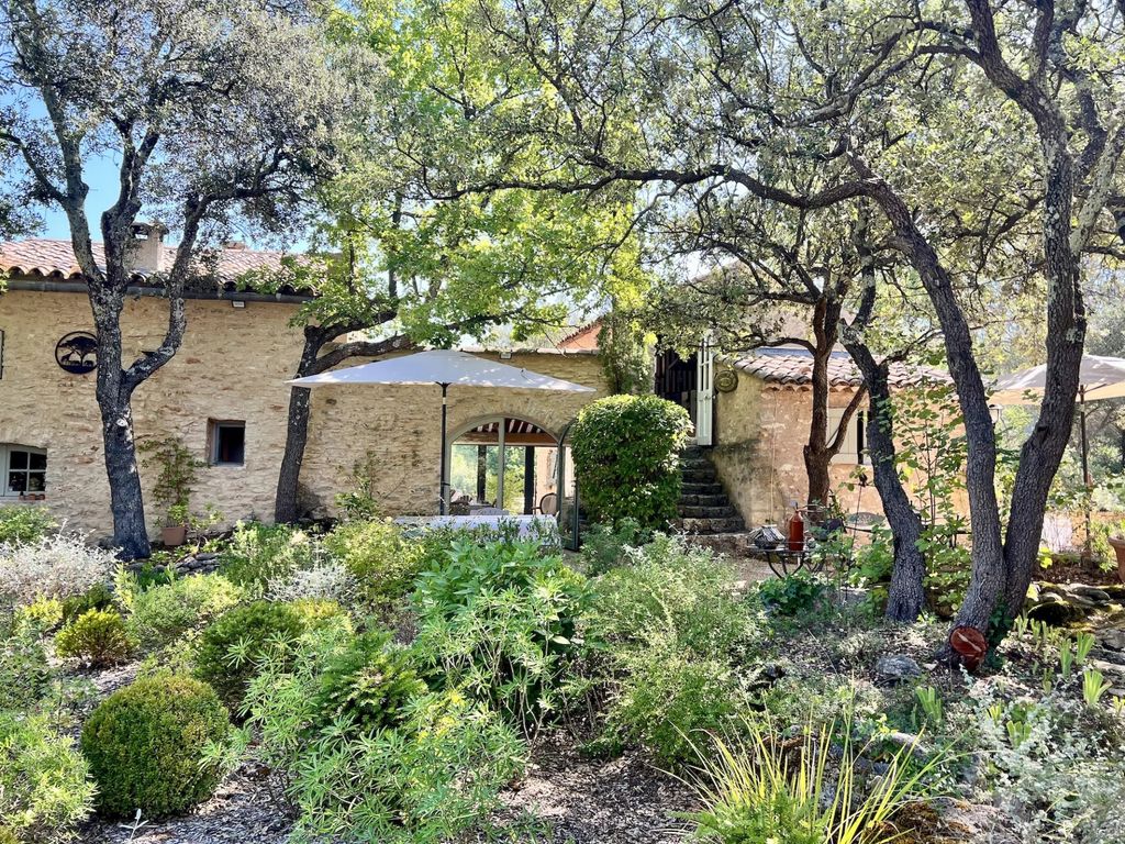 Property photo 3 of 25