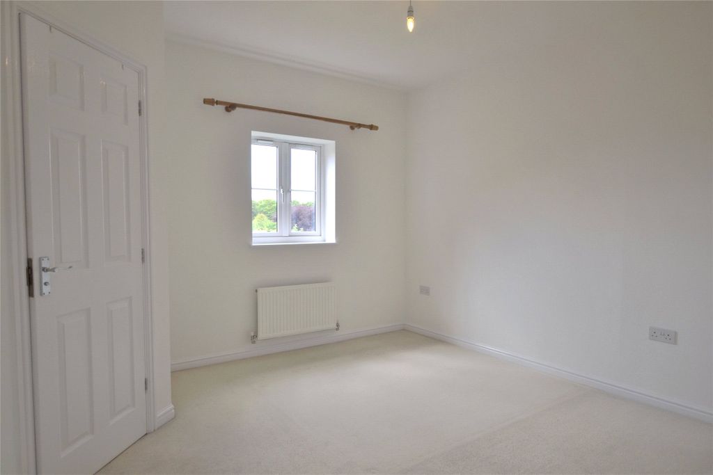 Property photo 3 of 7 Picture No. 06