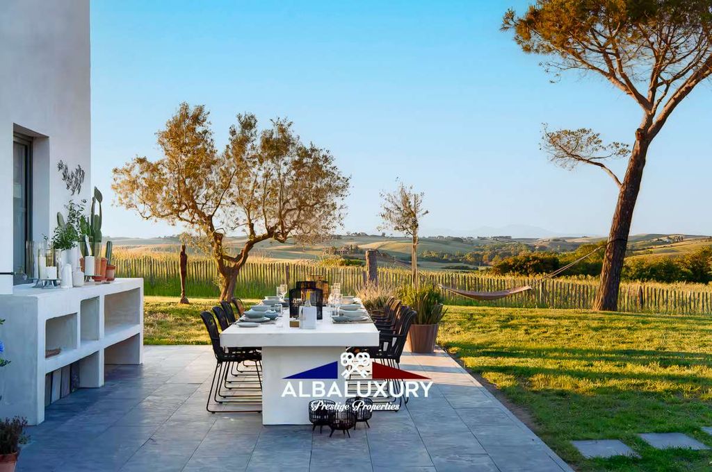 Property photo 3 of 49