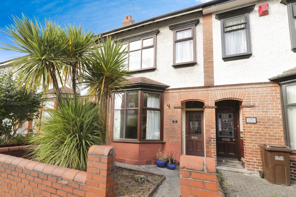Property photo 1 of 17