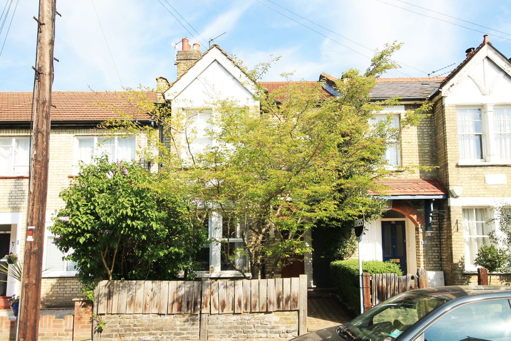 Property photo 1 of 6
