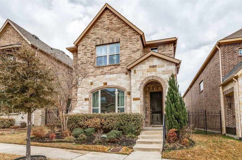 Property photo 1 of 31
