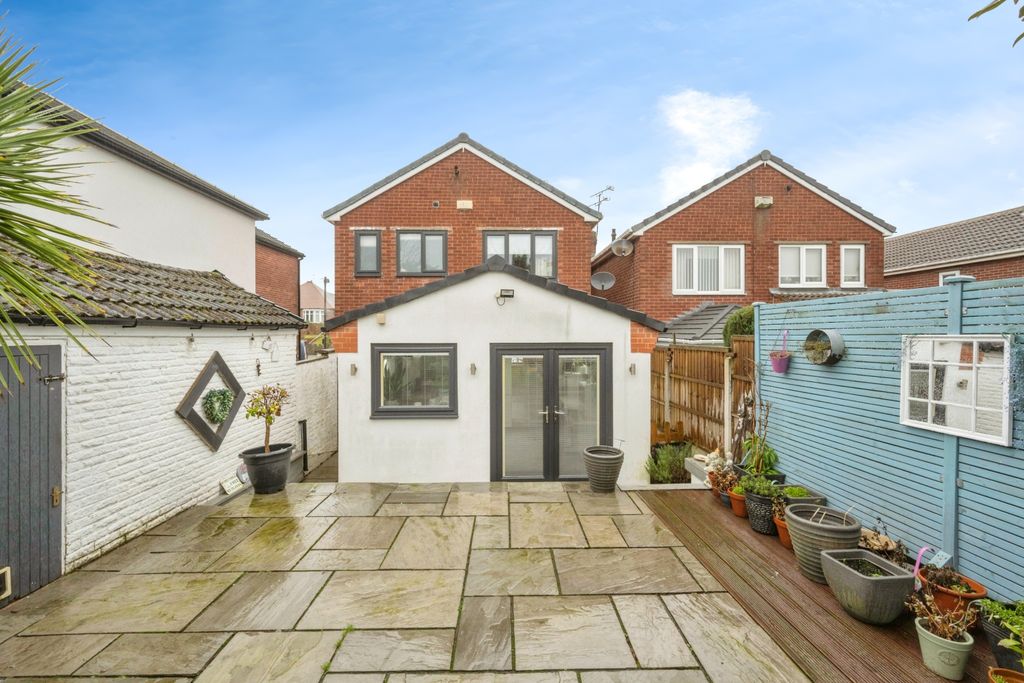 Property photo 1 of 28 20