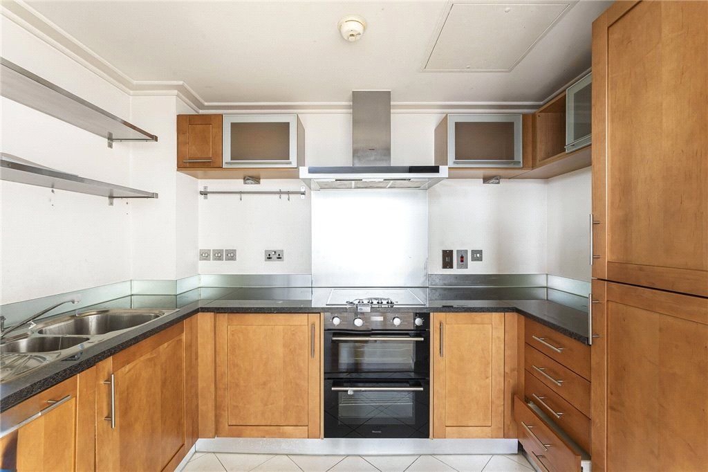 Property photo 2 of 15 Kitchen