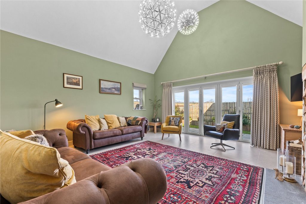 Property photo 3 of 28 Picture No. 65