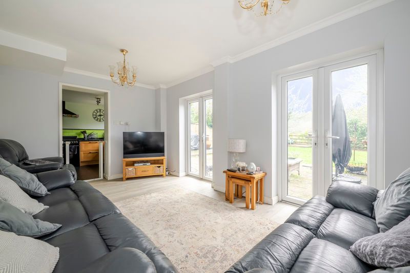 Property photo 2 of 21 Photo 12