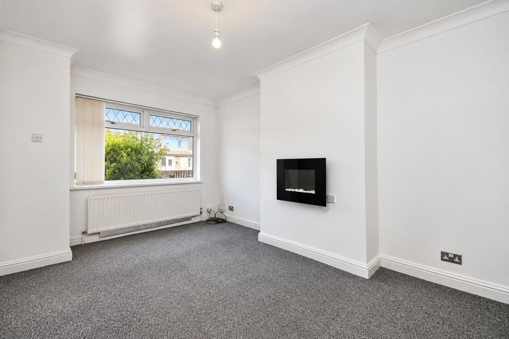 Property photo 2 of 13 Photo  (3).Png
