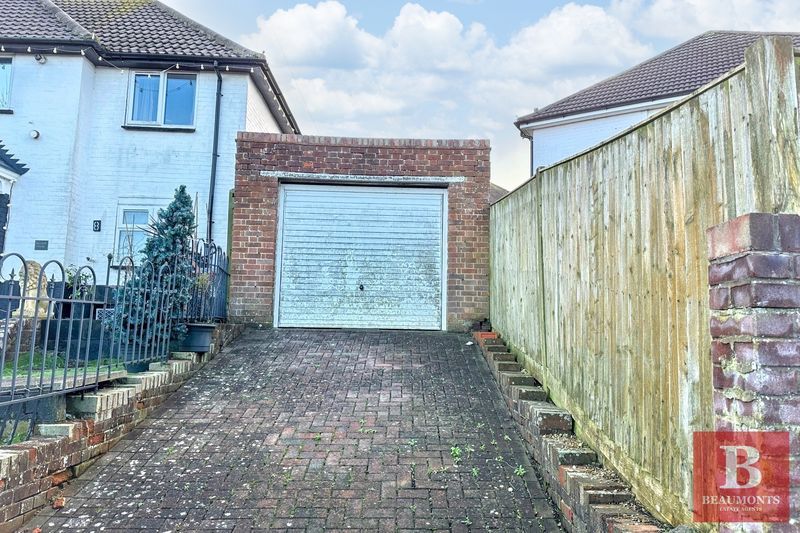 Property photo 2 of 12 Photo 2