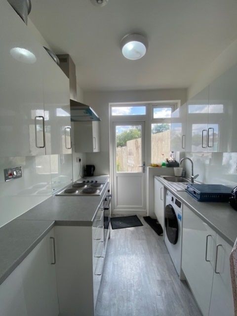 Property photo 2 of 6 5