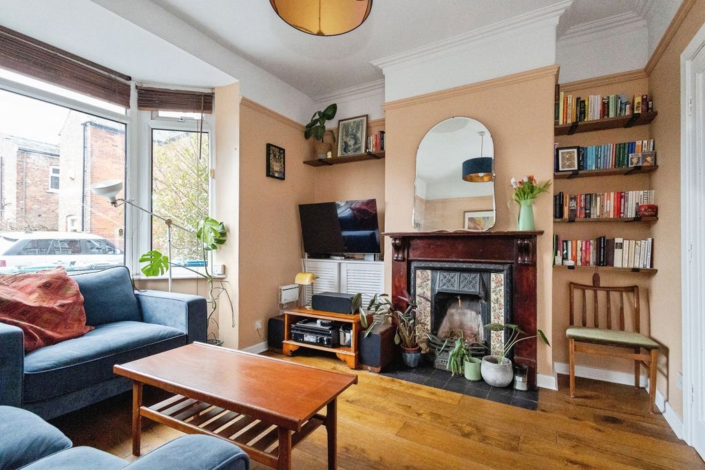 Property photo 3 of 20 Pbox-Img.Jpg