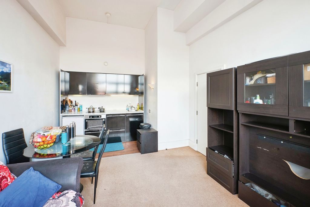 Property photo 3 of 13 Open Plan