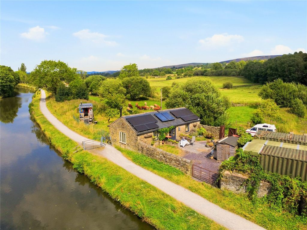 Property photo 1 of 43 Drone