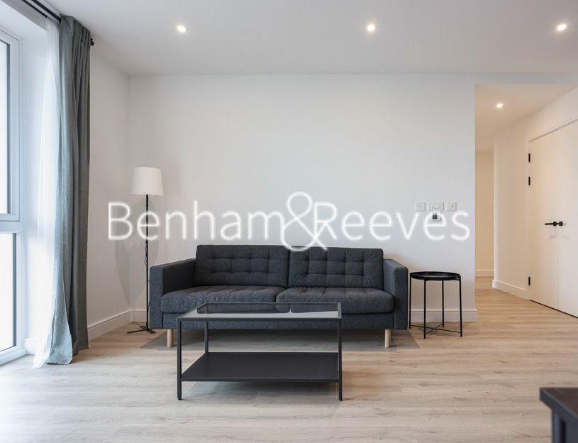 Property photo 2 of 26