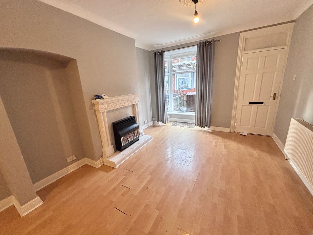 Property photo 2 of 8 Living Room