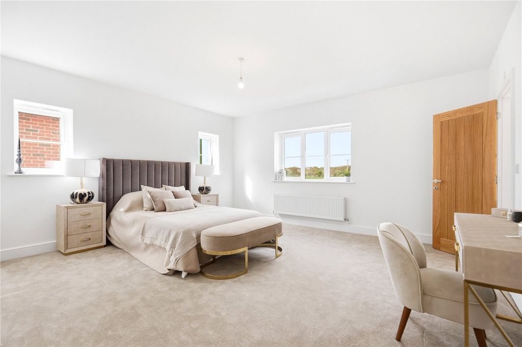 Property photo 3 of 31 Picture No. 26