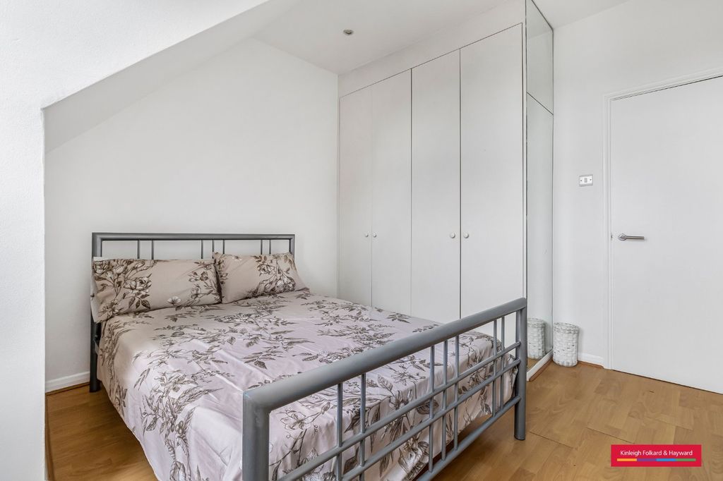 Property photo 3 of 7 Picture No. 01