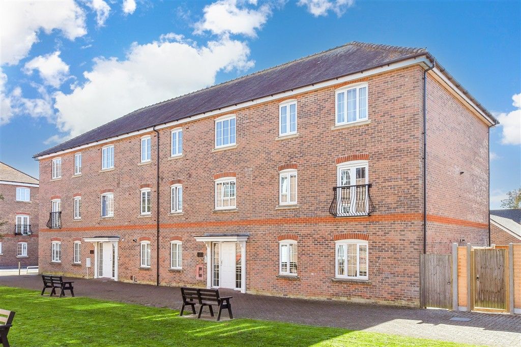 Property photo 3 of 9 External (Web)