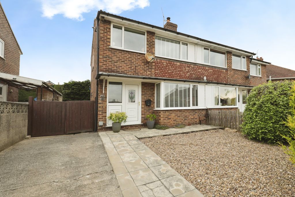 Property photo 1 of 15