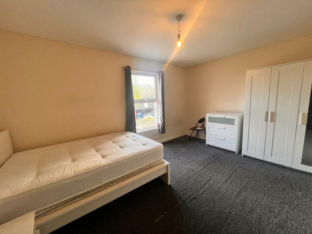 Property photo 1 of 4 Na
