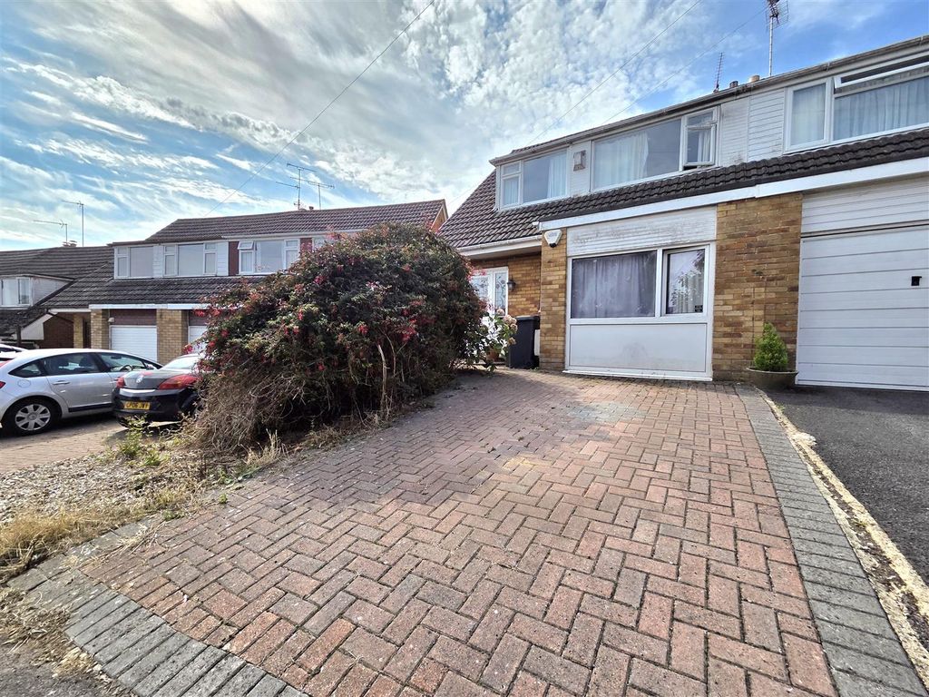 Property photo 1 of 15
