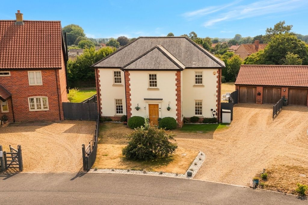 Property photo 1 of 30