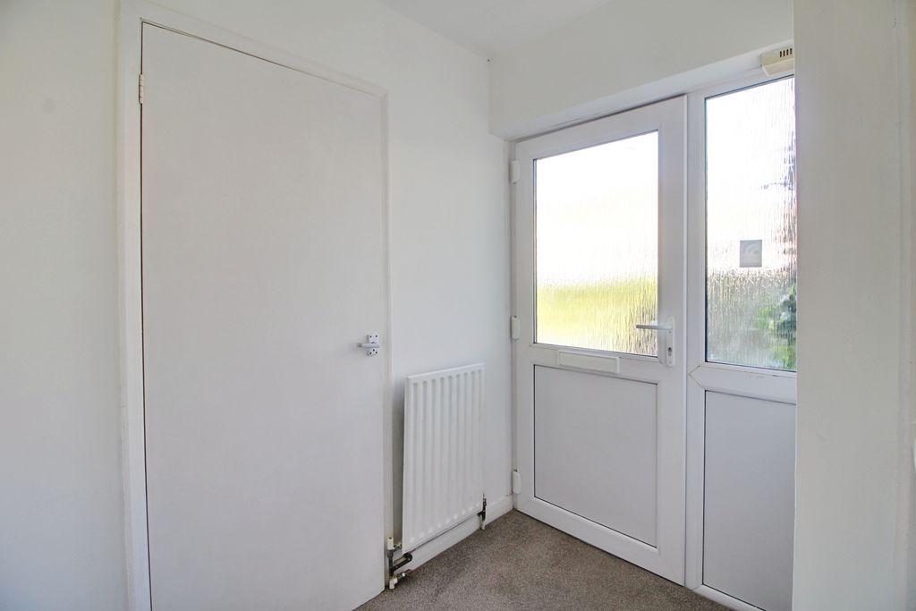 Property photo 2 of 17 Photo 8
