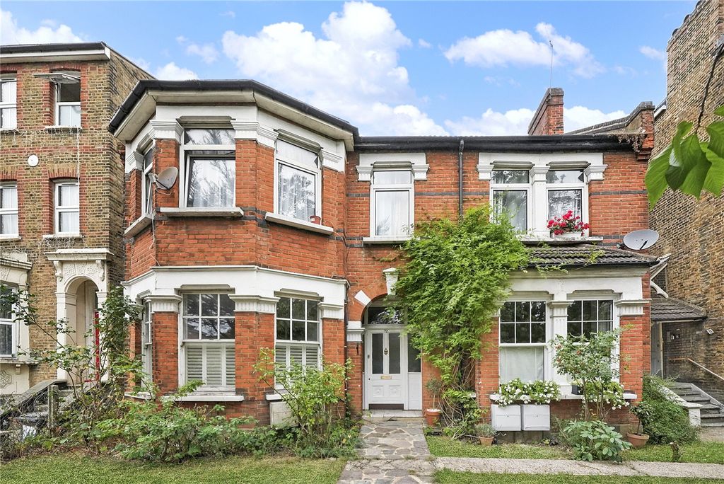 Property photo 1 of 19 Picture No. 18