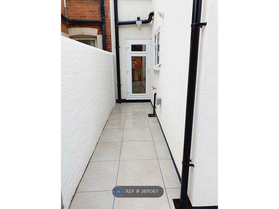 Property photo 3 of 26 Private Garden (Outside Power Points &amp; Tap)