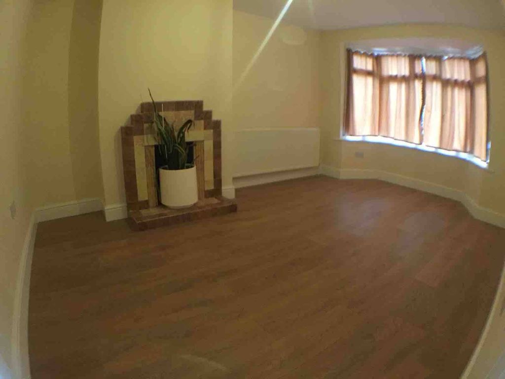 Property photo 3 of 26 Gallery