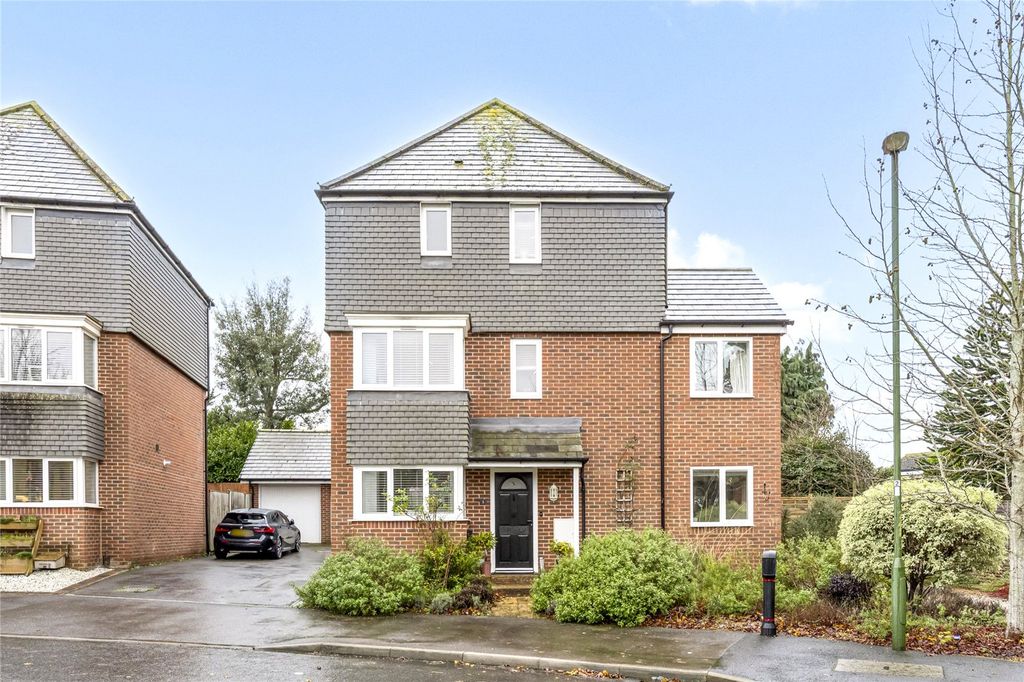 Property photo 1 of 24 Picture No. 21