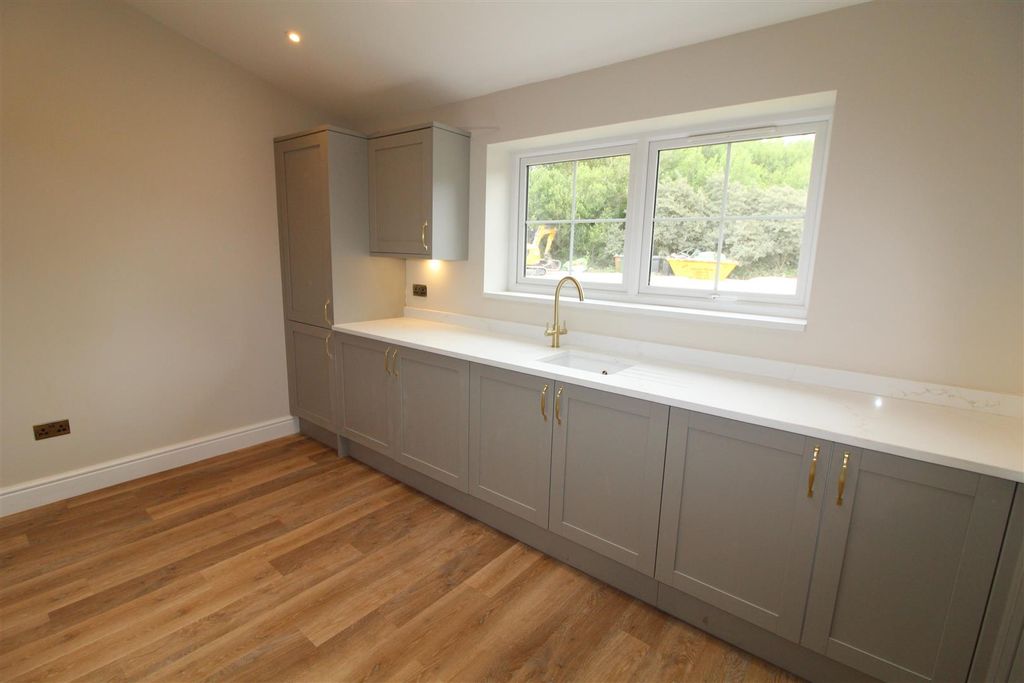 Property photo 3 of 17 Img_3306.Jpg
