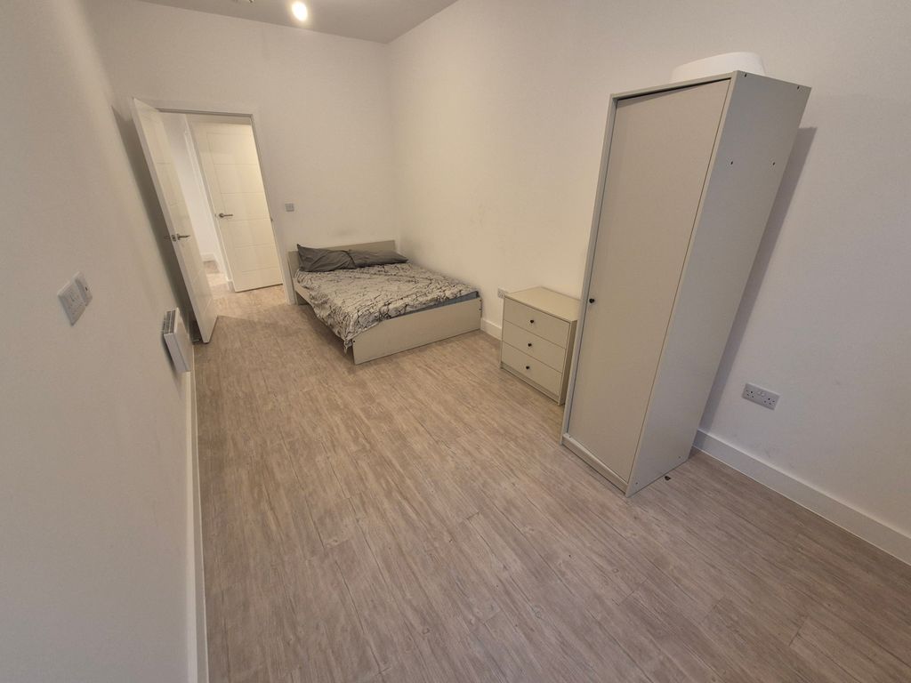 Property photo 2 of 12 20260217_161235