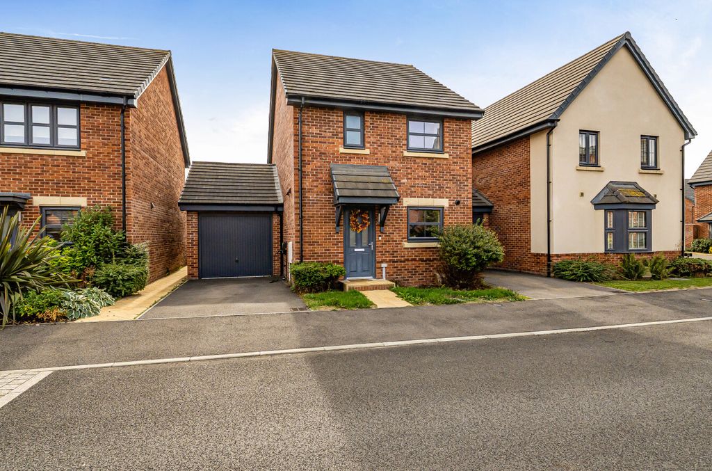Property photo 1 of 17 1524465 (13).Jpg