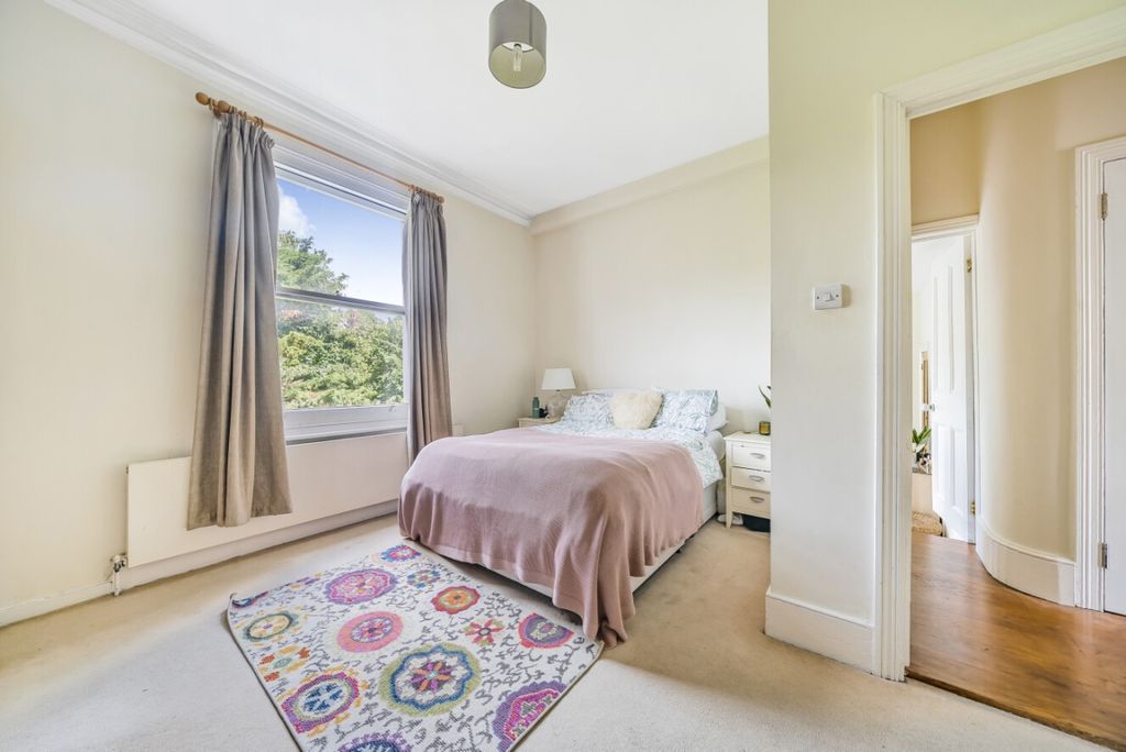 Property photo 3 of 7 1158763 (5)