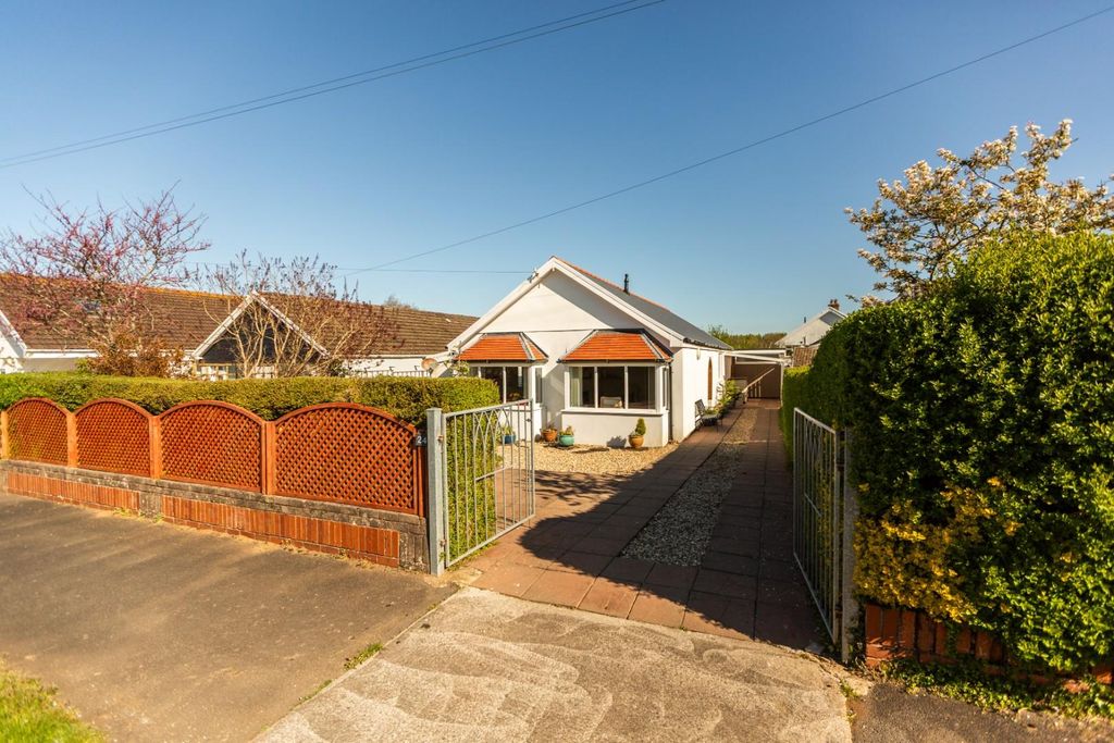 Property photo 3 of 38 Cz0A0080.Jpg