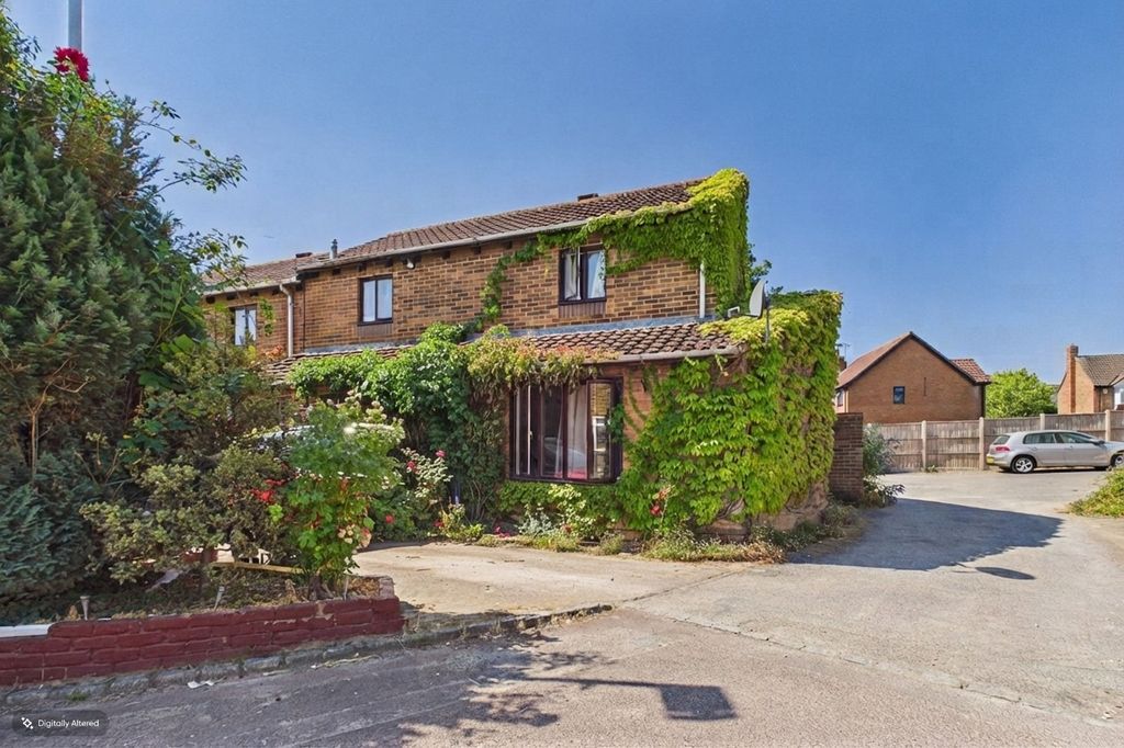 Property photo 1 of 11 Picture No. 20