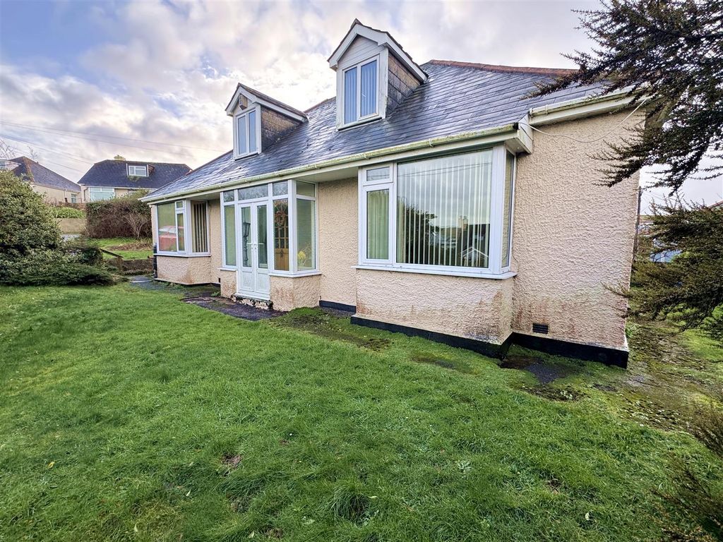 Property photo 2 of 21 The Bungalow