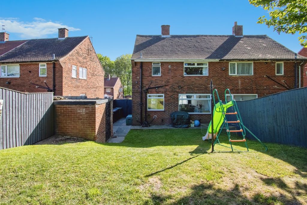 Property photo 2 of 13
