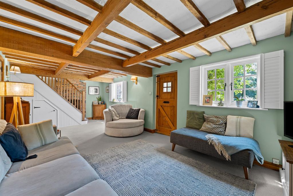 Property photo 3 of 42 Riverside Cottage-15.Jpg
