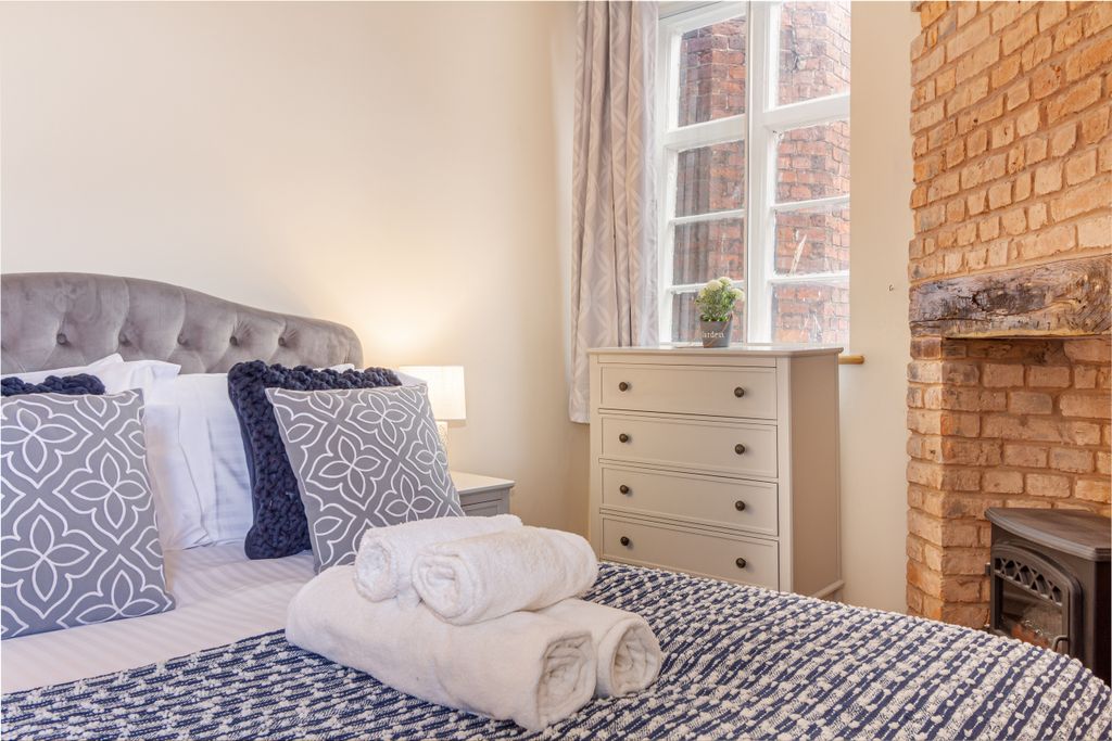 Additional image 10 of 2 bed flat for sale6 - 8 Widemarsh Street, Hereford HR4