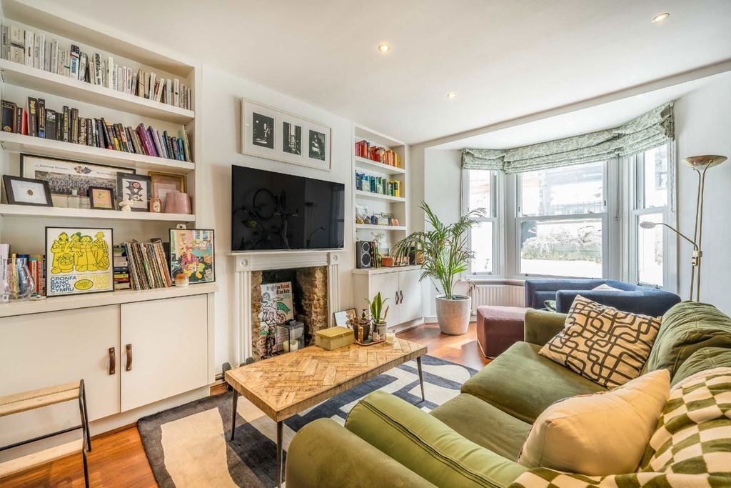 Property photo 1 of 10