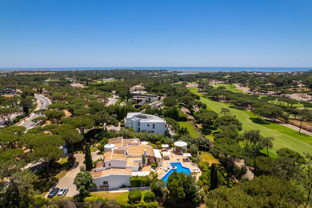 Property photo 2 of 29