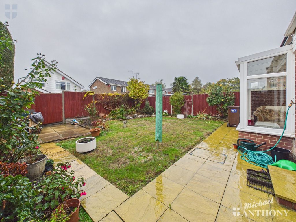 Property photo 3 of 15 Cam03852G0-Pr0823-Still013