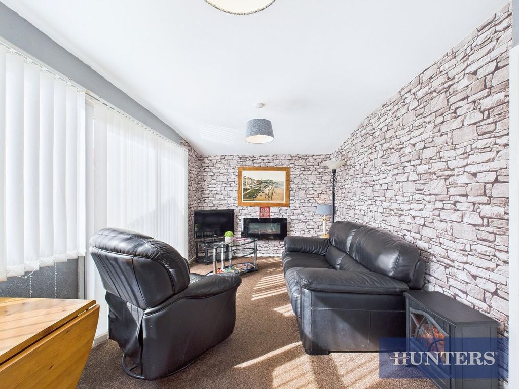 Property photo 3 of 10 Cam05333G0-Pr0012-Still009.Jpg