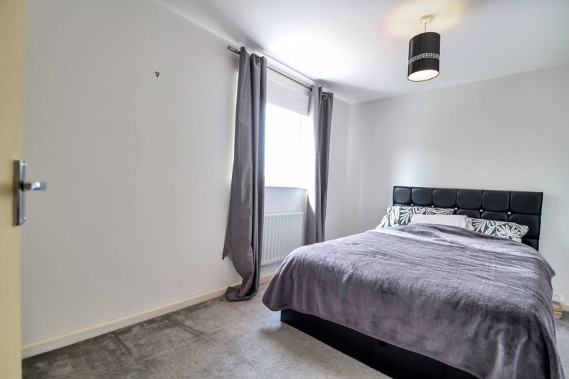 Property photo 3 of 9 Photo 1