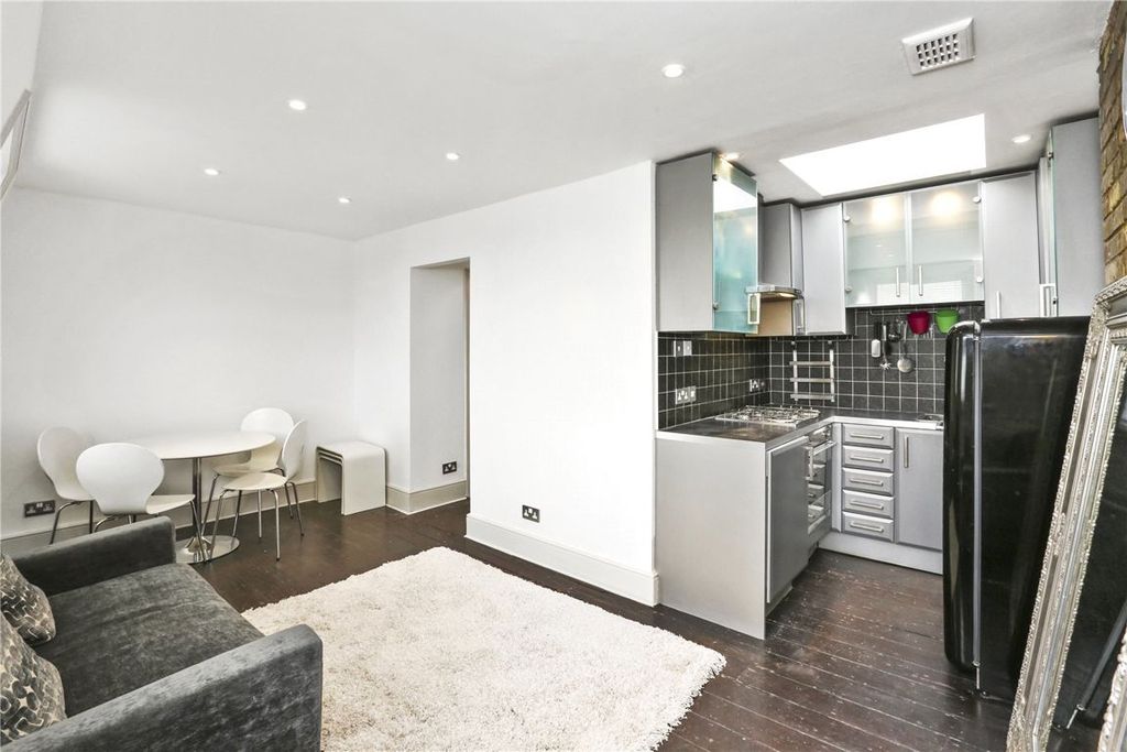 Property photo 2 of 4
